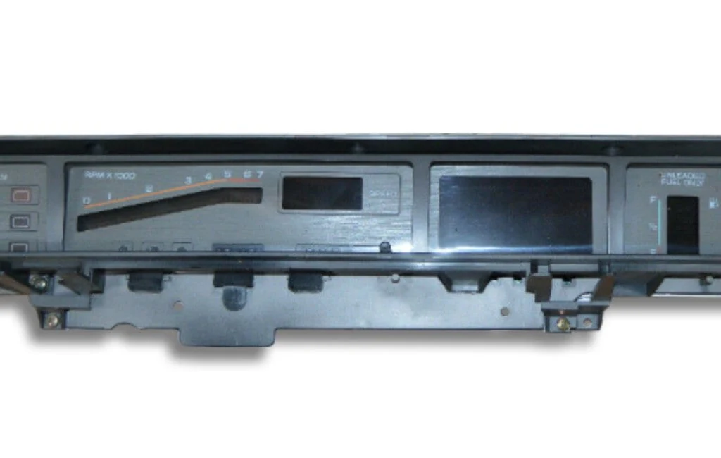 1985- 1986 Pontiac A-6000 Instrument Cluster Replacement - Image 3